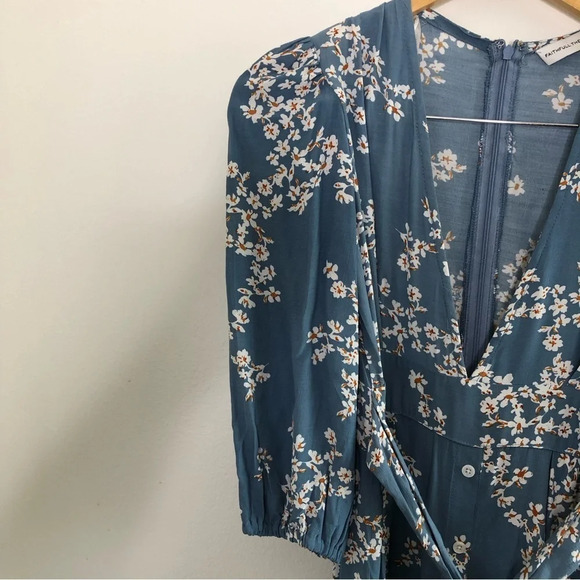 Faithfull the Brand Chloe Corn Flower Midi Dress 2 - Picture 7 of 15